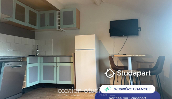 Logement tudiant T3 à Issou (78440)