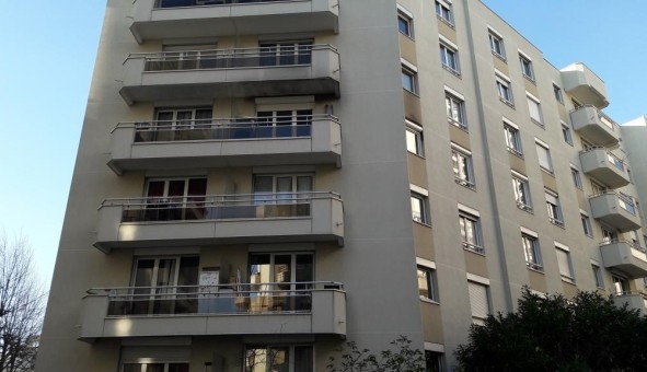 Logement tudiant T3 à Issy les Moulineaux (92130)