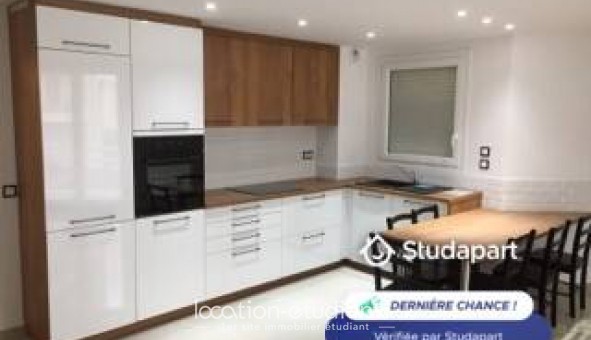 Logement étudiant Location T3 Meublé Issy les Moulineaux (92130)