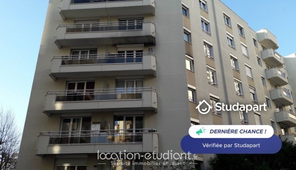 Logement tudiant T3 à Issy les Moulineaux (92130)