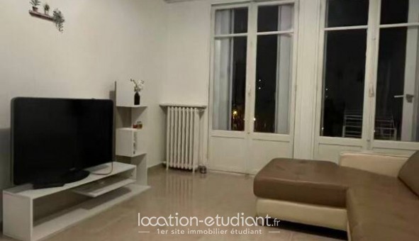 Logement �tudiant T3 &agrave; Ivry sur Seine (94200)