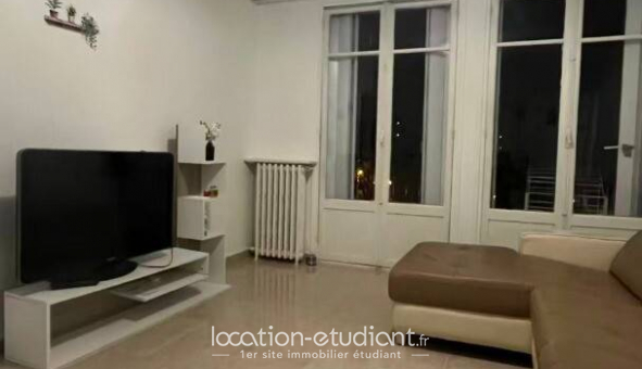 Logement �tudiant T3 &agrave; Ivry sur Seine (94200)