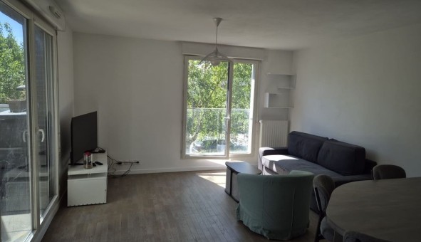 Logement �tudiant T3 &agrave; Ivry sur Seine (94200)