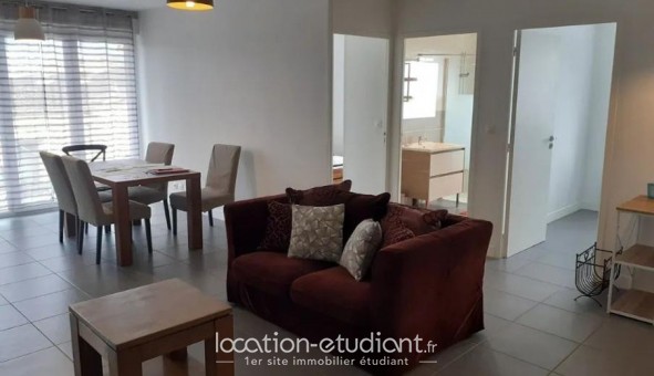 Logement tudiant T3 à Izon (33450)
