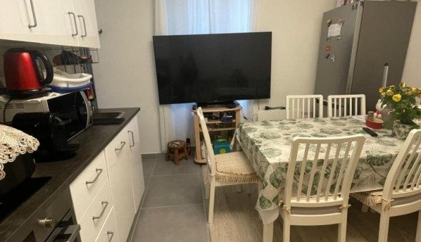 Logement tudiant T3 à Joinville le Pont (94340)