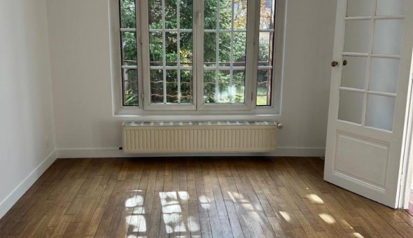 Logement tudiant T3 à Joinville le Pont (94340)