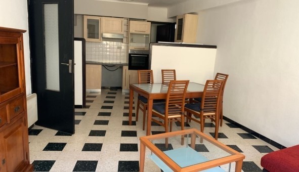 Logement �tudiant T3 &agrave; Jonqui�res (34725)