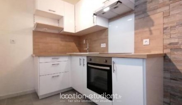 Logement tudiant Location T3 Vide Jonquires (84150)