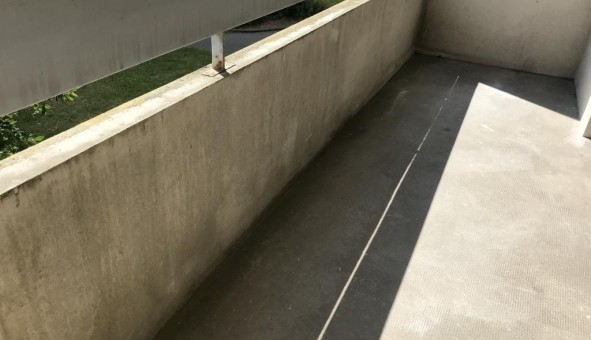 Logement tudiant T3 à Jou ls Tours (37300)