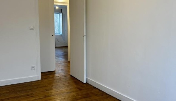 Logement �tudiant T3 &agrave; Jouhet (86500)