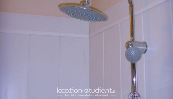 Logement tudiant T3 à Jumeaux (63570)