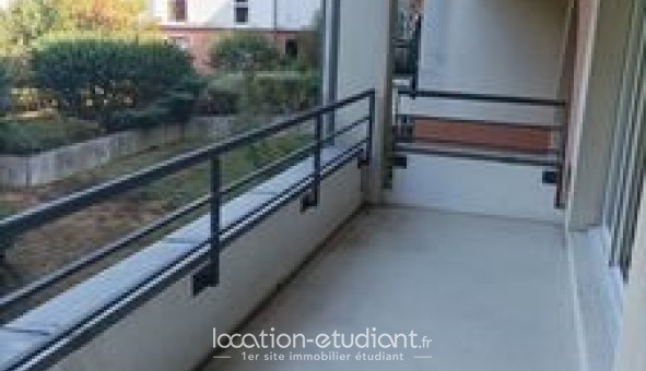 Logement étudiant T3 à L'Haÿ les Roses (94240)