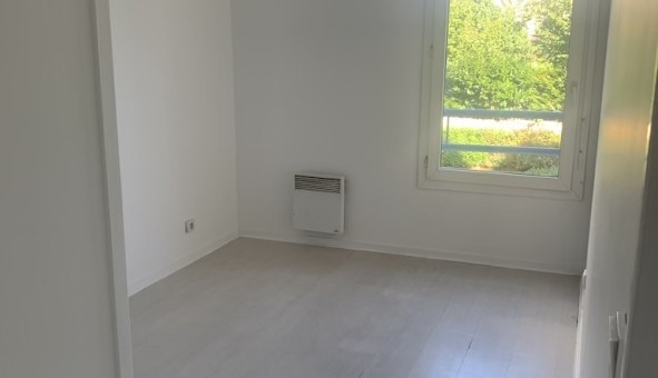 Logement tudiant T3 à L'Ha les Roses (94240)