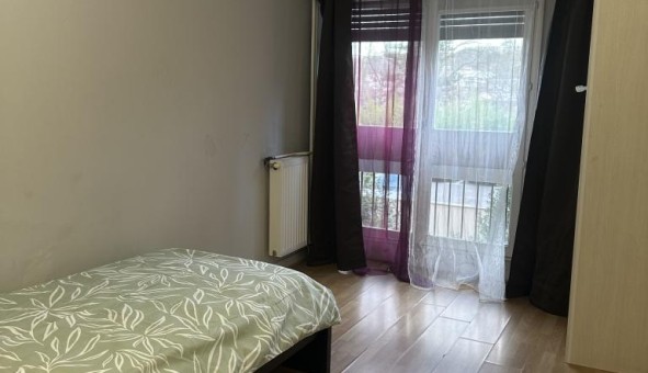 Logement �tudiant T3 &agrave; L'Ha� les Roses (94240)