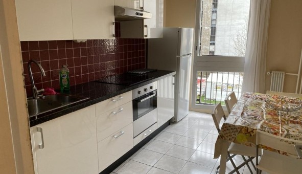 Logement �tudiant T3 &agrave; L'Ha� les Roses (94240)