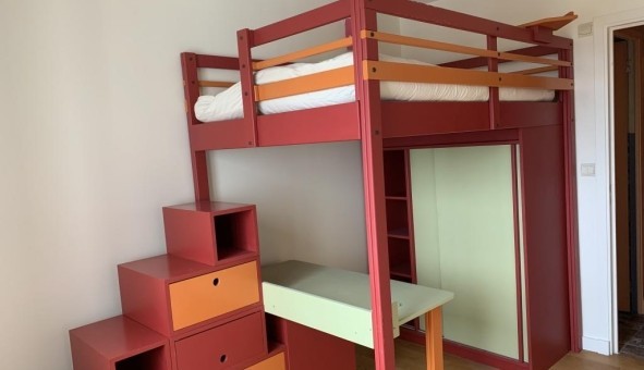 Logement �tudiant T3 &agrave; L'Ha� les Roses (94240)