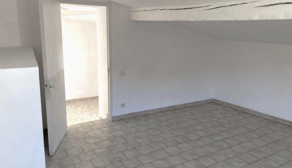 Logement �tudiant T3 &agrave; L'Isle sur la Sorgue (84800)