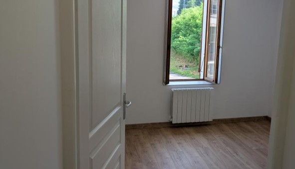 Logement tudiant T3 à La Buisse (38500)