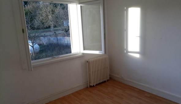 Logement tudiant T3 à La Chapelle Montmartin (41320)