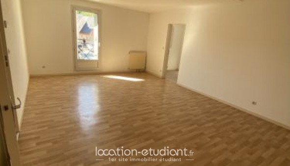 Logement tudiant Location T3 Vide La Chapelle Saint Ursin (18570)