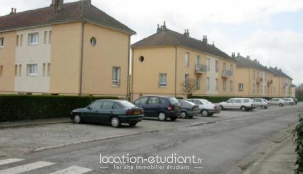 Logement tudiant Location T3 Vide La Chapelle prs Ses (61500)