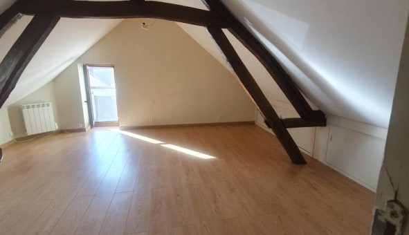 Logement tudiant T3 à La Chapelle sur Oreuse (89260)