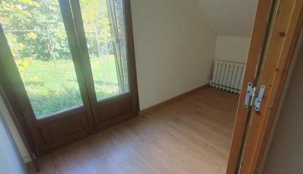 Logement tudiant T3 à La Chapelle sur Oreuse (89260)