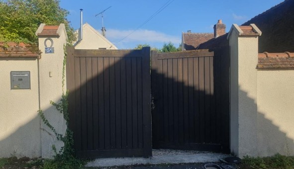 Logement tudiant T3 à La Chapelle sur Oreuse (89260)