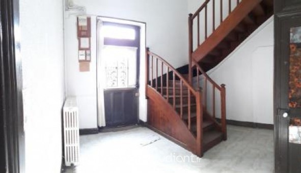 Logement �tudiant T3 à La Charit� sur Loire (58400)