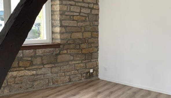 Logement tudiant T3 à La Charme (71100)