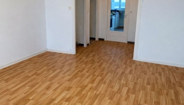 Logement �tudiant T3 &agrave; La Charm�e (71100)