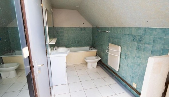 Logement �tudiant T3 &agrave; La Charm�e (71100)