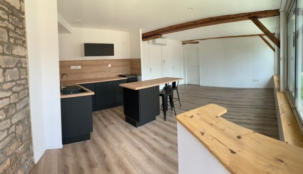 Logement �tudiant T3 &agrave; La Charm�e (71100)