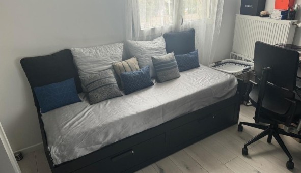 Logement tudiant T3 à La Courneuve (93120)