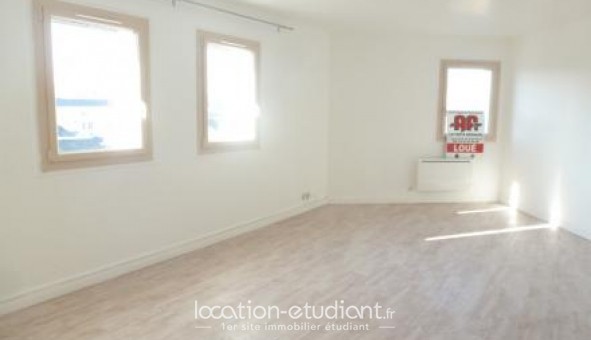 Logement tudiant T3 à La Fert Bernard (72400)