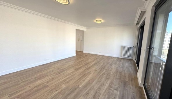 Logement tudiant T3 à La Garenne Colombes (92250)