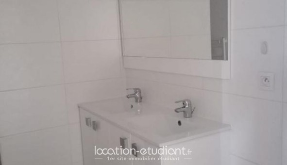 Logement �tudiant T3 &agrave; La Motte (83920)