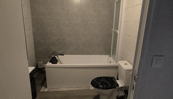 Logement tudiant T3 à La Ricamarie (42150)