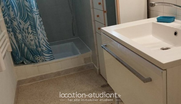 Logement étudiant T3 à La Valette du Var (83160)