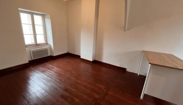 Logement tudiant T3 à Labastide Rouairoux (81270)