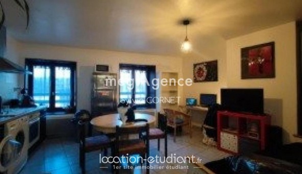 Logement tudiant Location T3 Vide Lagnieu (01150)