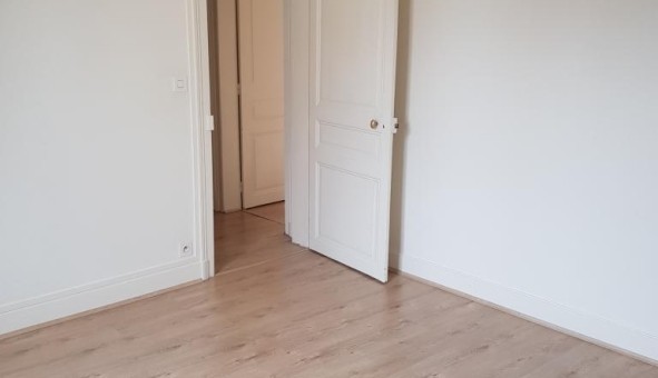 Logement tudiant T3 à Laines aux Bois (10120)