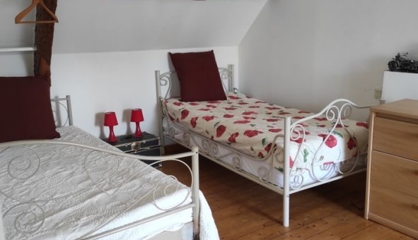 Logement �tudiant T3 &agrave; Lanh�lin (35720)