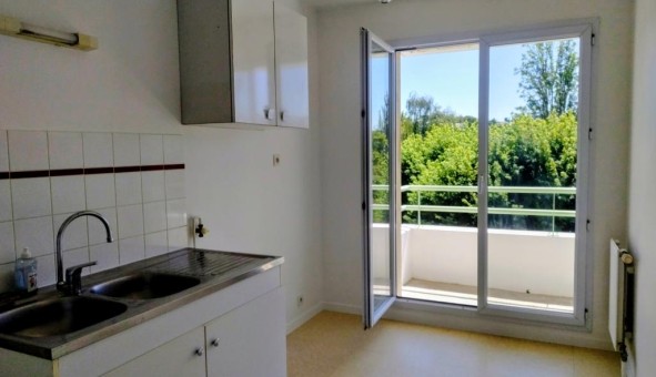 Logement tudiant T3 à Laval (53000)