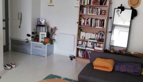 Logement tudiant T3 à Le Bourget (93350)