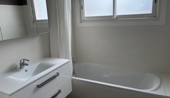 Logement tudiant T3 à Le Cannet (06110)