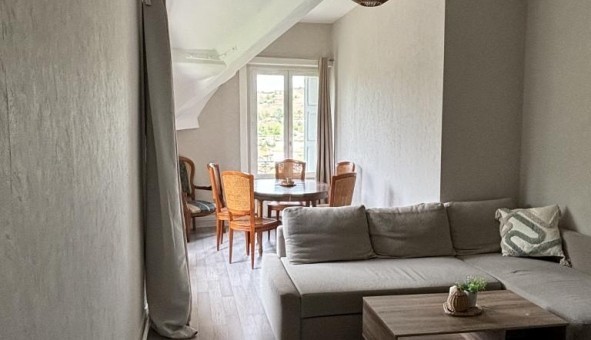 Logement tudiant T3 à Le Chambon Feugerolles (42500)