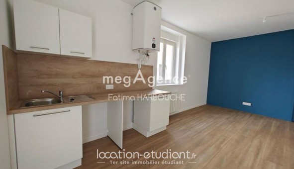 Logement tudiant Location T3 Vide Le Chambon Feugerolles (42500)