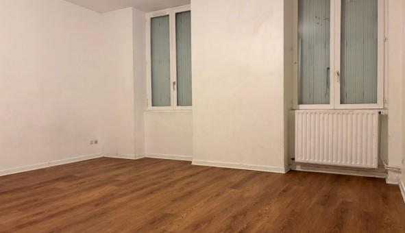 Logement �tudiant T3 &agrave; Le Chambon Feugerolles (42500)
