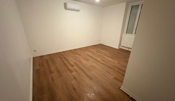 Logement �tudiant T3 &agrave; Le Chambon Feugerolles (42500)